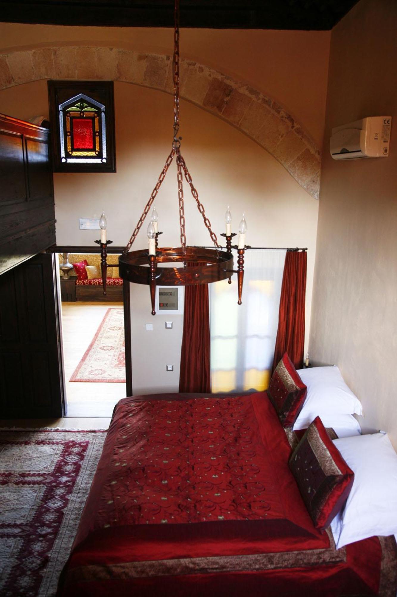 Spirit Of The Knights Boutique Hotel Rhodes City Bagian luar foto
