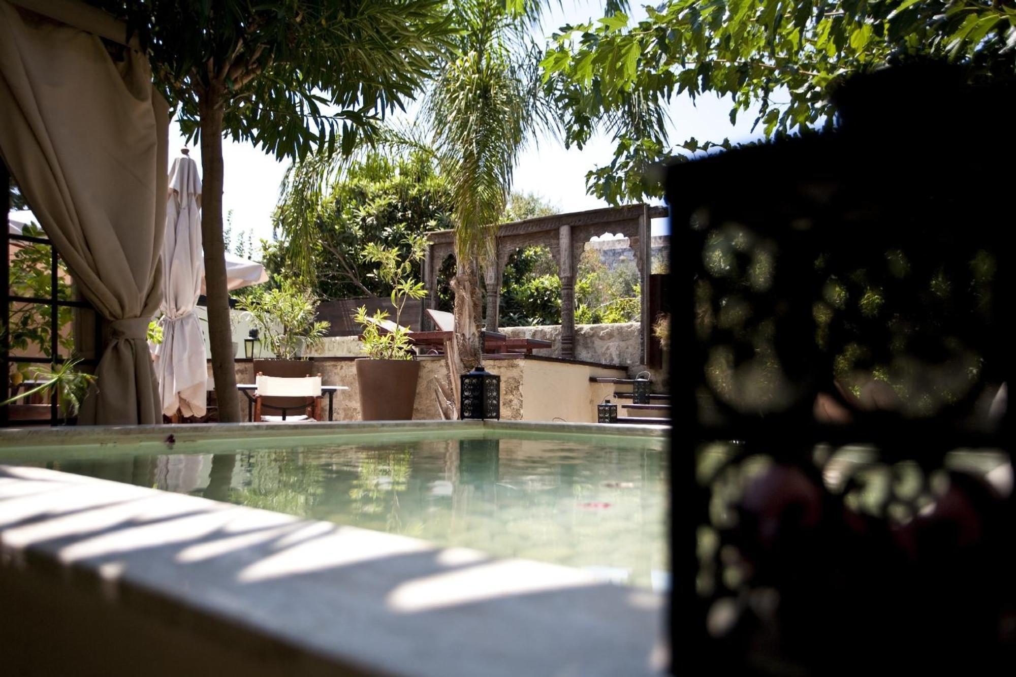 Spirit Of The Knights Boutique Hotel Rhodes City Bagian luar foto